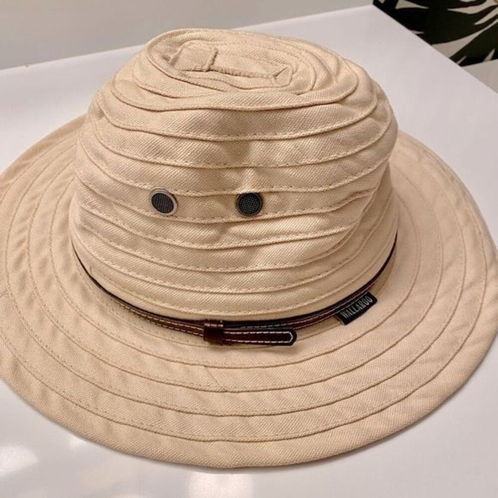 Walleroo Fraser Packable Hat-OSFM tan , adjustable head strap , UPF -50